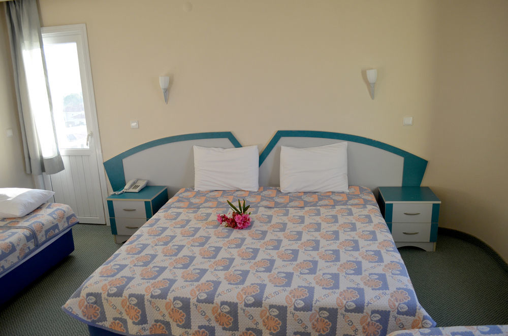 Alder Hotel Ayvalik Exterior foto
